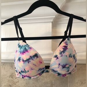 Victoria's Secret PINK Pastel Push up Very padded Bra